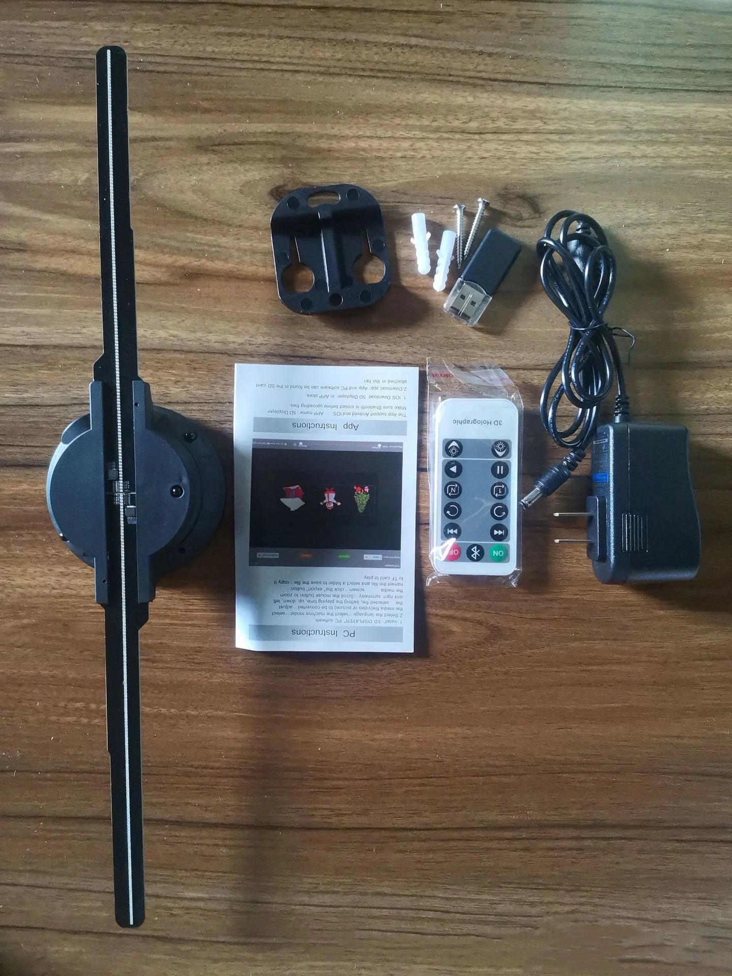 The HoloBlade™ 3D Kinetic Display