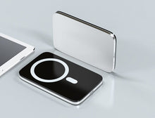 Load image into Gallery viewer, Ultra Magnetic Wireless Power Bank
